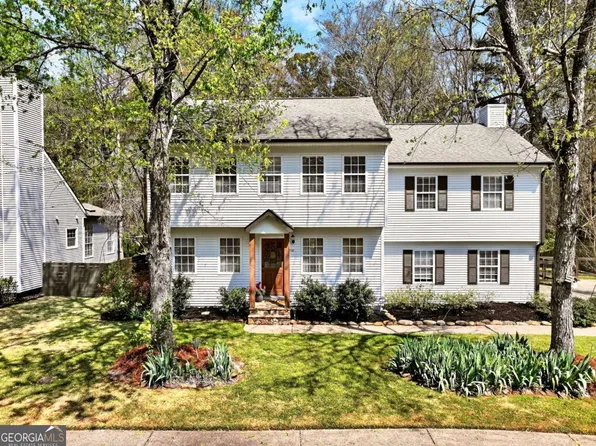 240 Park Bridge Ln, Roswell, GA 30075