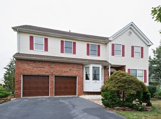 82 Ketcham Rd, Belle Mead, NJ 08502