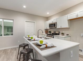 4446 S 9th St, Phoenix, AZ 85040