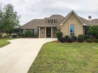 500 Chinquipin Dr, Bossier City, LA 71111