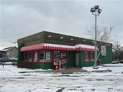 1st image of 5122 Market St