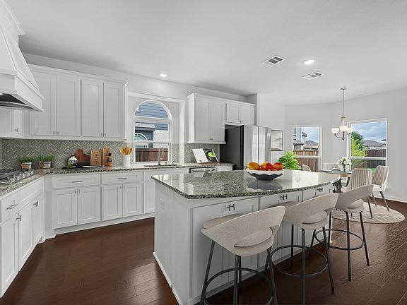 3rd image of 4108 Canadian River Dr