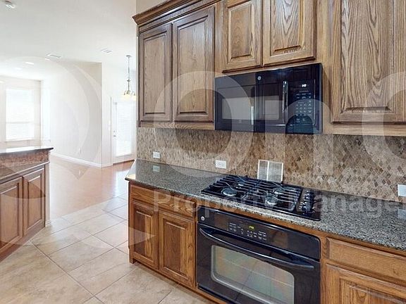 4th image of 5645 Belton Ln