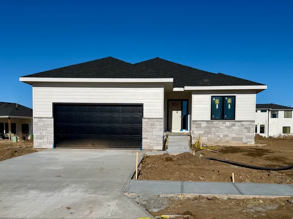 20944 Ellison Ave, Elkhorn, NE 68022