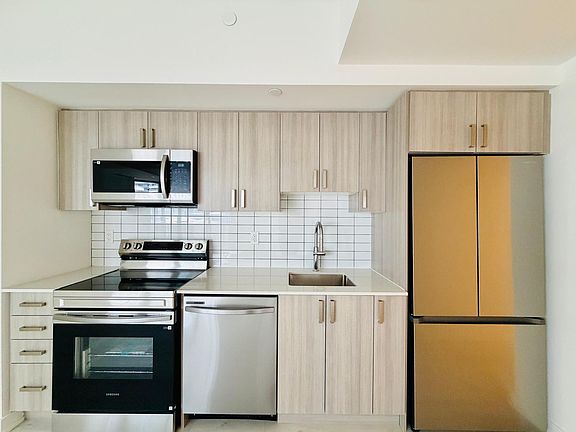 5th image of 1010 Sandy Beach Rd #401