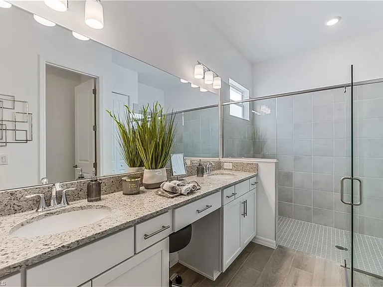 15907 Sugar Hill Dr #15907 — Photo 6