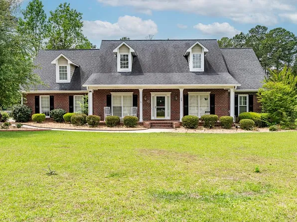 165 Larkspur Dr, Albany, GA 31721