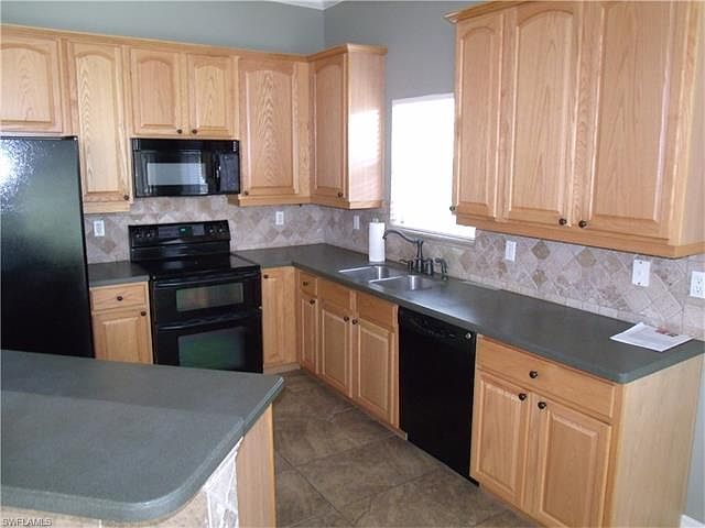 1st image of 9870 Las Casas Dr