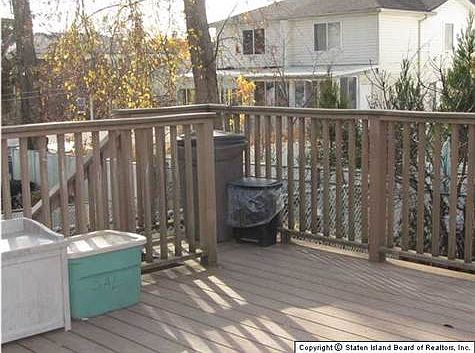 5th image of 36 Seaver Ave
