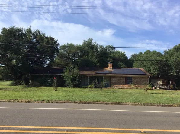 1079 W Main St, Van, TX 75790