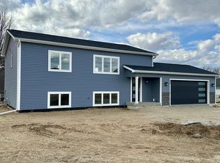 410 Kendra Dr, Rio, WI 53960