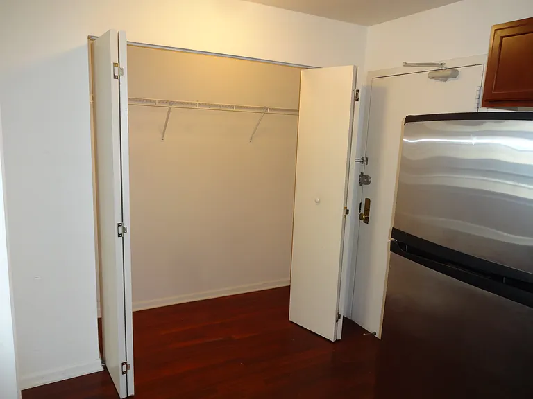 222 E Pearson St #2105 — Photo 8