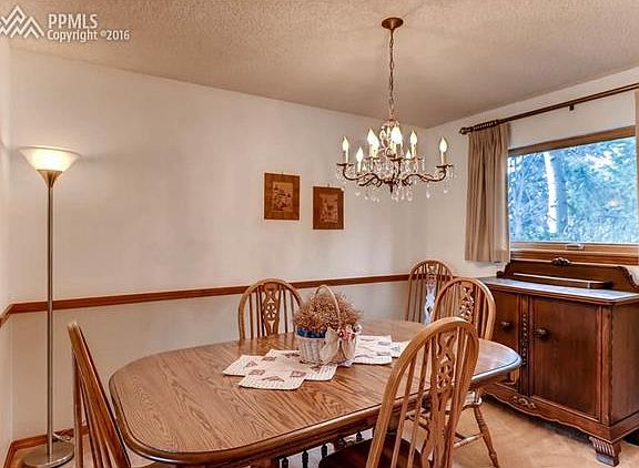 5th image of 7660 Dawnview Ct