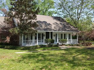 2922 Twelve Oaks Ave, Baton Rouge, LA 70820