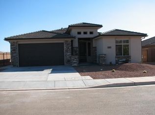 458 E Dry Springs Ln, Washington, UT 84780