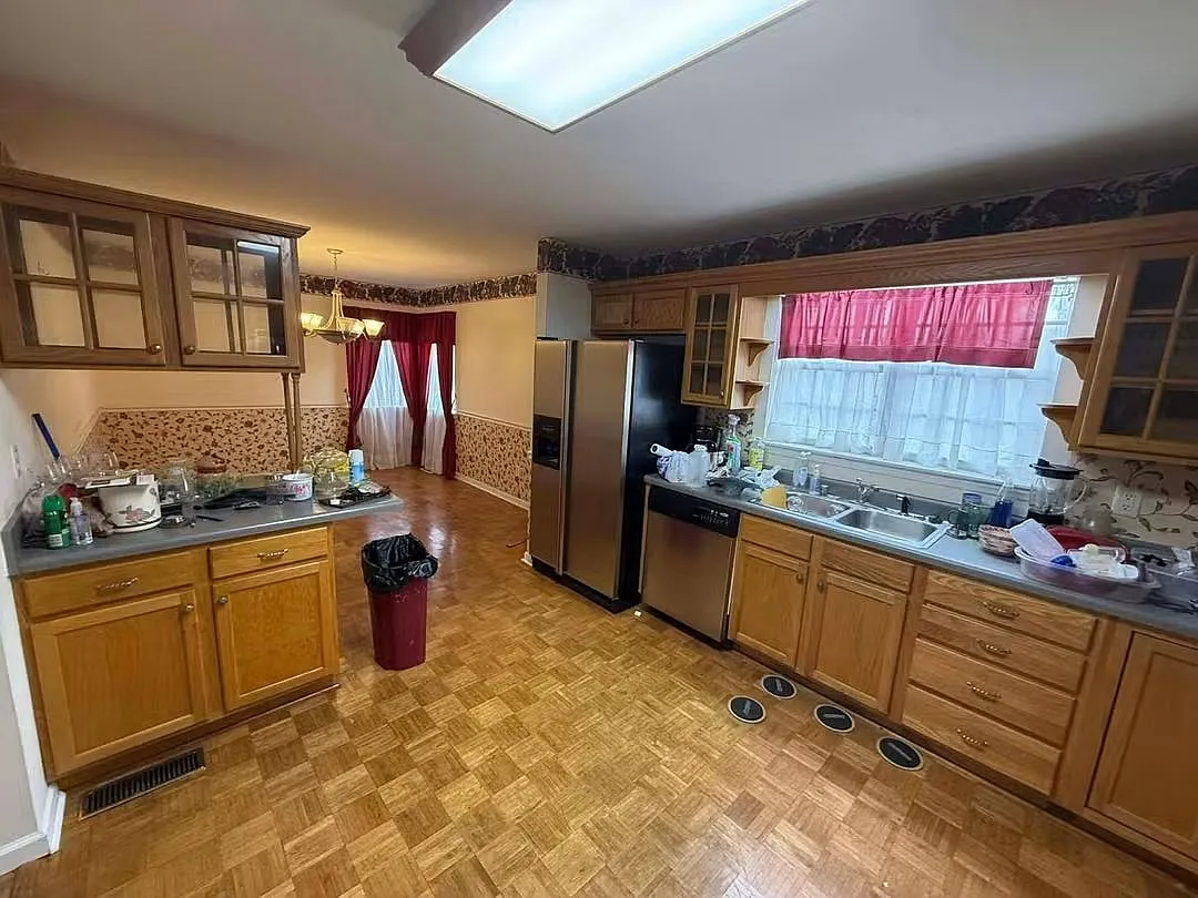 2 bed, 1.5 bath, $2,000 — Photo 4