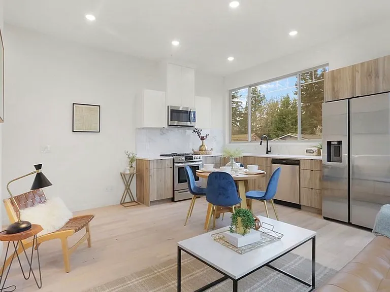 6610 N Greenwich Ave #9 — Photo 6