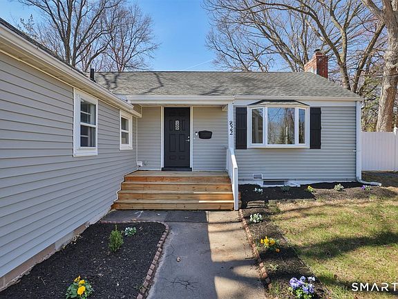 4th image of 822 Slater Road