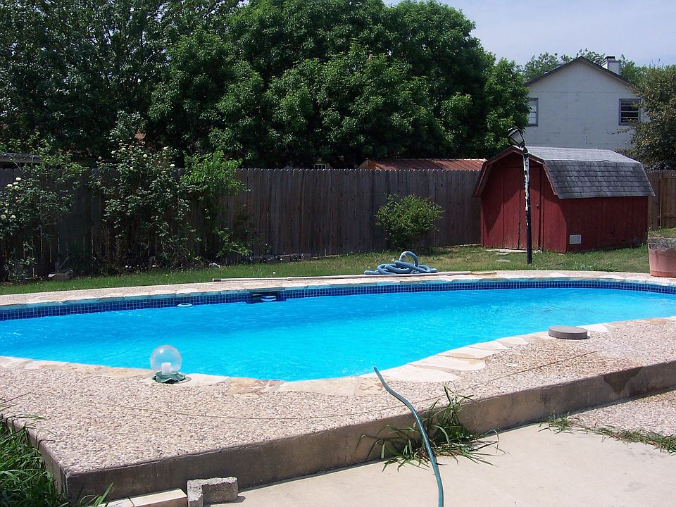pool