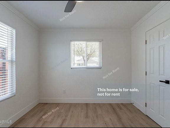 5th image of 2718 E Wood St