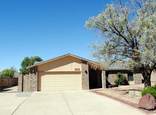 329 4th Ave NE, Rio Rancho, NM 87124