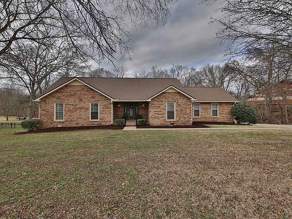 4th image of 501 Brookhaven Trl