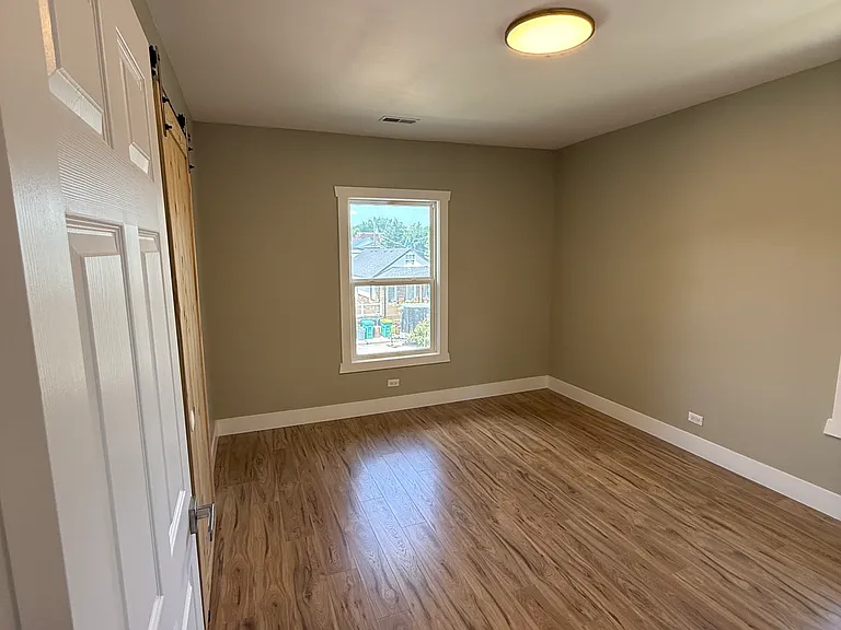 1004 Hacker Ave — Photo 7
