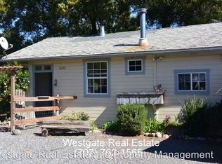 10122 Minnesota Ave, Penngrove, CA 94951