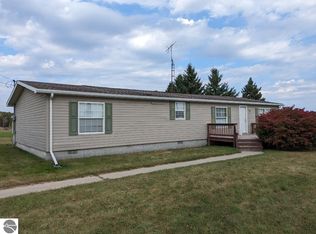 6440 E Esmond Rd, Hale, MI 48739