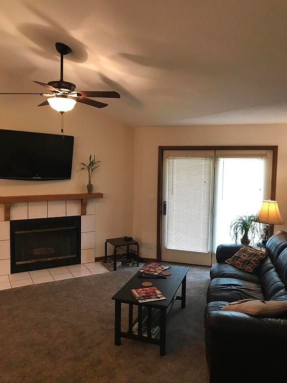 2406 Park De Ville Pl, Columbia, MO 65203 Zillow