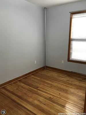 Rented by Realty 2000 Corp | media 20