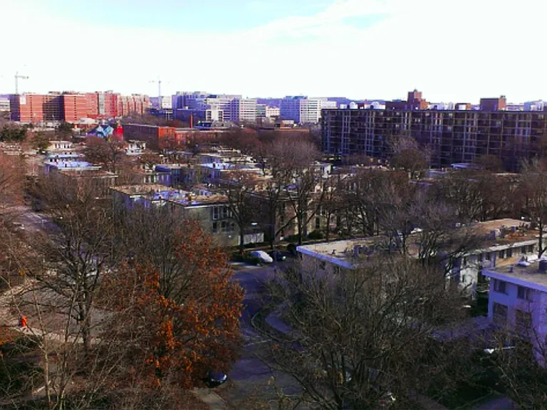 Capitol Park Tower — Photo 1