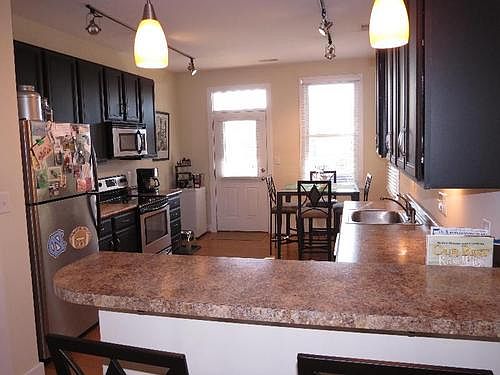 3rd image of 1514 Porter St