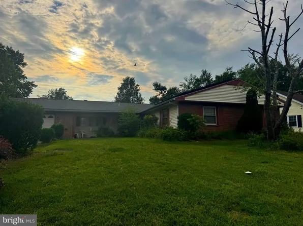 163 Twin Hill Dr, Willingboro, NJ 08046