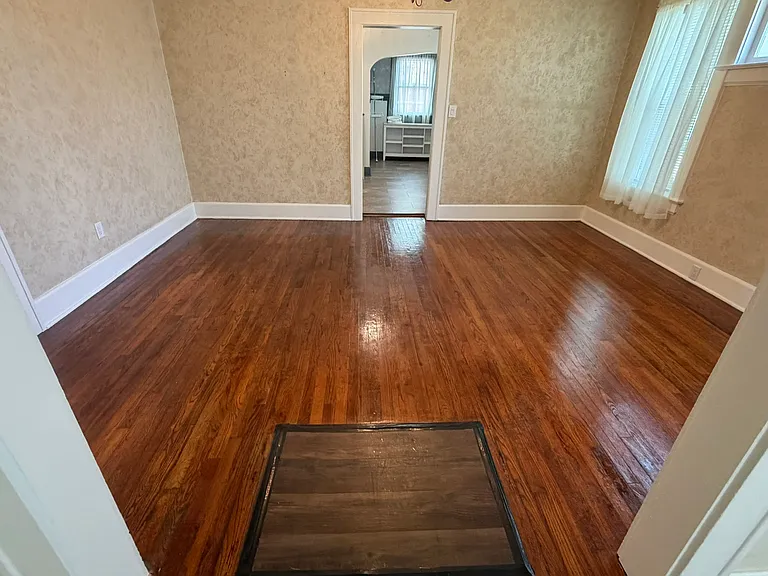 8075 Sycamore St — Photo 6