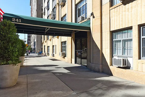 Rented by Rudin Management Company, Inc. | media 12