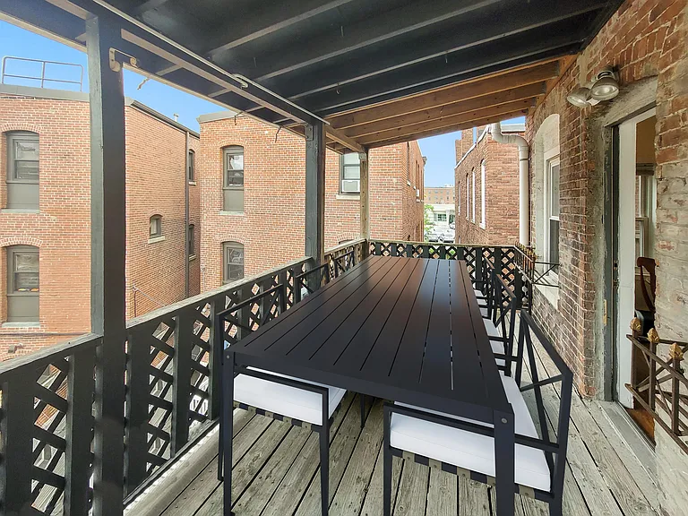 2 Mark St #3 — Photo 11