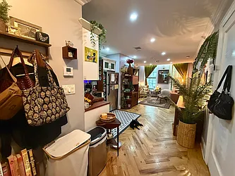 86 Cornelia Street, #2