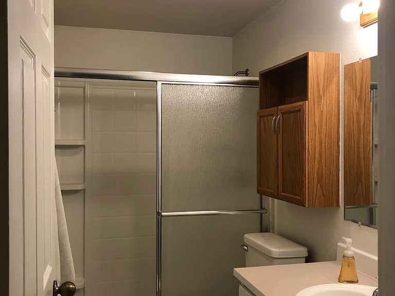 530 NW Carolyn Ln — Photo 13