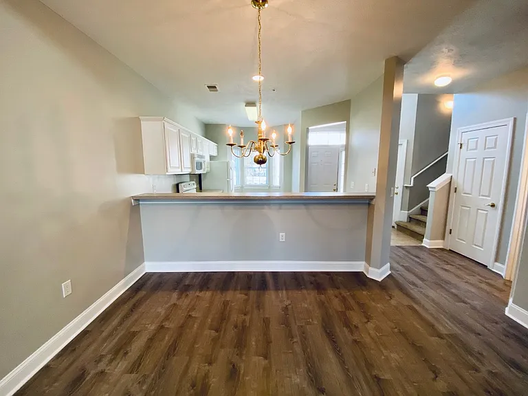 Dining room 2_04022022