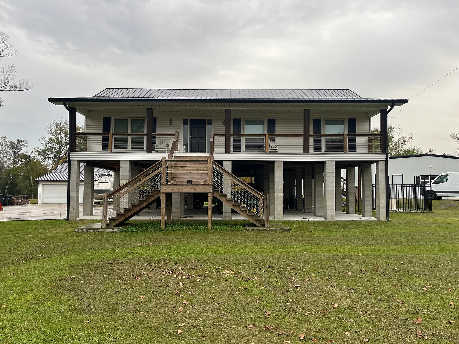 3 bed, 2700 sqft, $2,500 — Photo 4