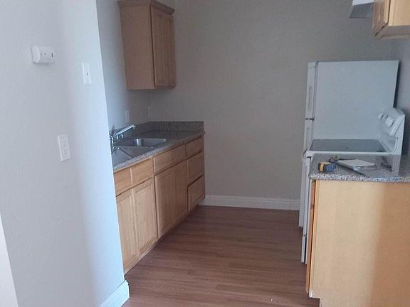 2nd image of 1869 Atwater Blvd APT 10
