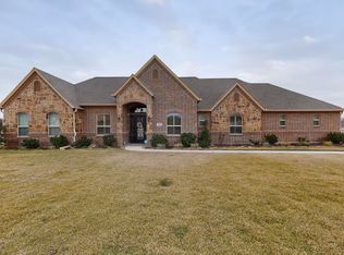 2416 Sweeping Meadows Ln, Cedar Hill, TX 75104