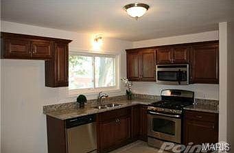 4th image of 1360 Bobolink Dr
