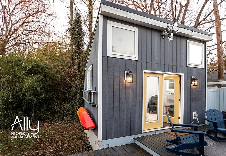1304 Belleview Ave #1 — Photo 52