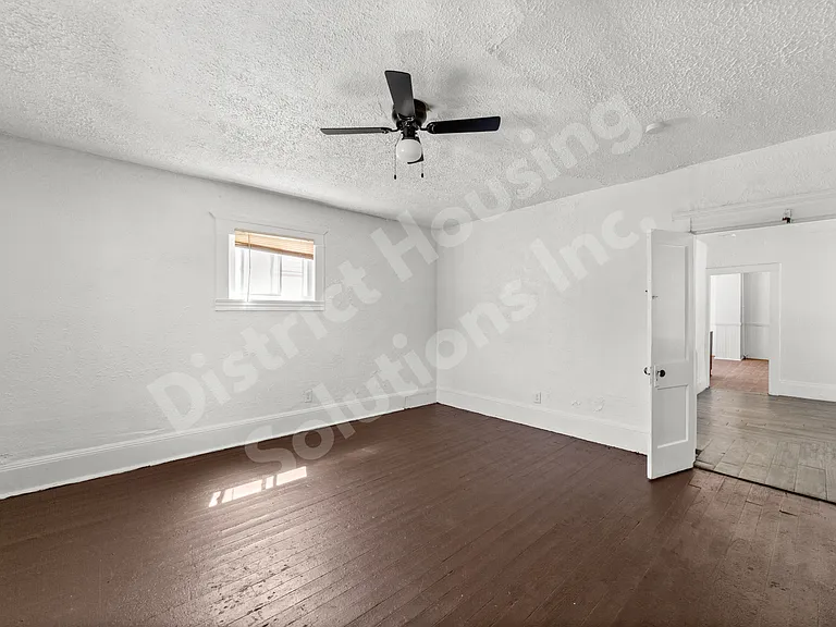 8302 Sowinski Ave #UP — Photo 4