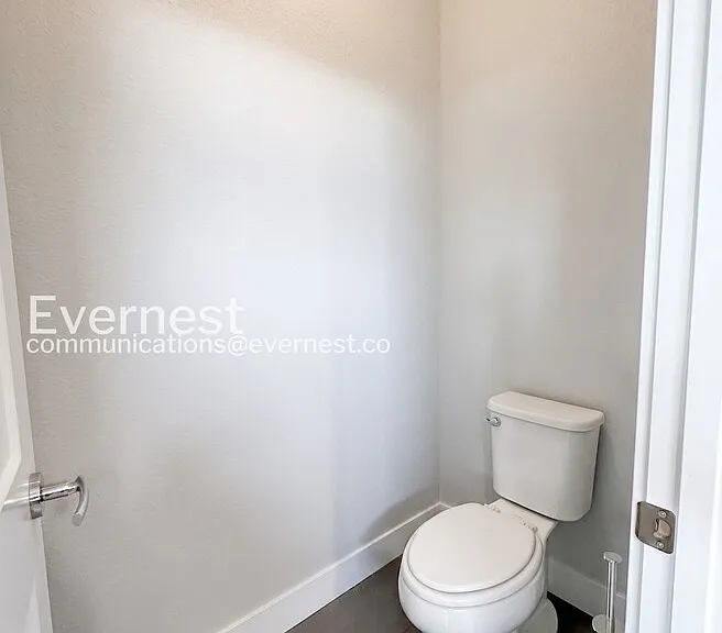 21343 E 59th Pl — Photo 12