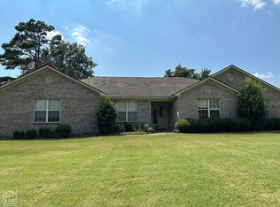 4015 Harrisburg Rd, Jonesboro, AR 72404