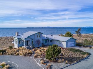 913 Riley Rd, Oak Harbor, WA 98277