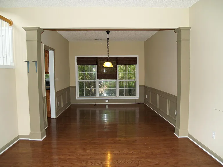 Living/dining room